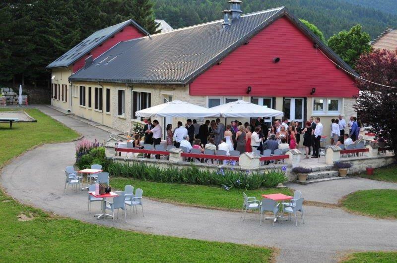 Domaine Des Mateaux Hotel Méaudre Exterior foto